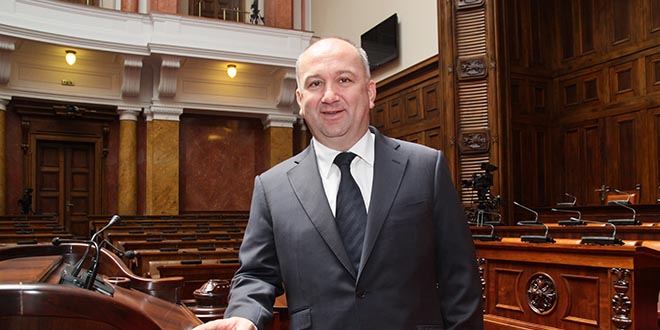Ненад Поповић