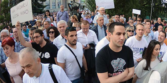 Протест у Новом Саду